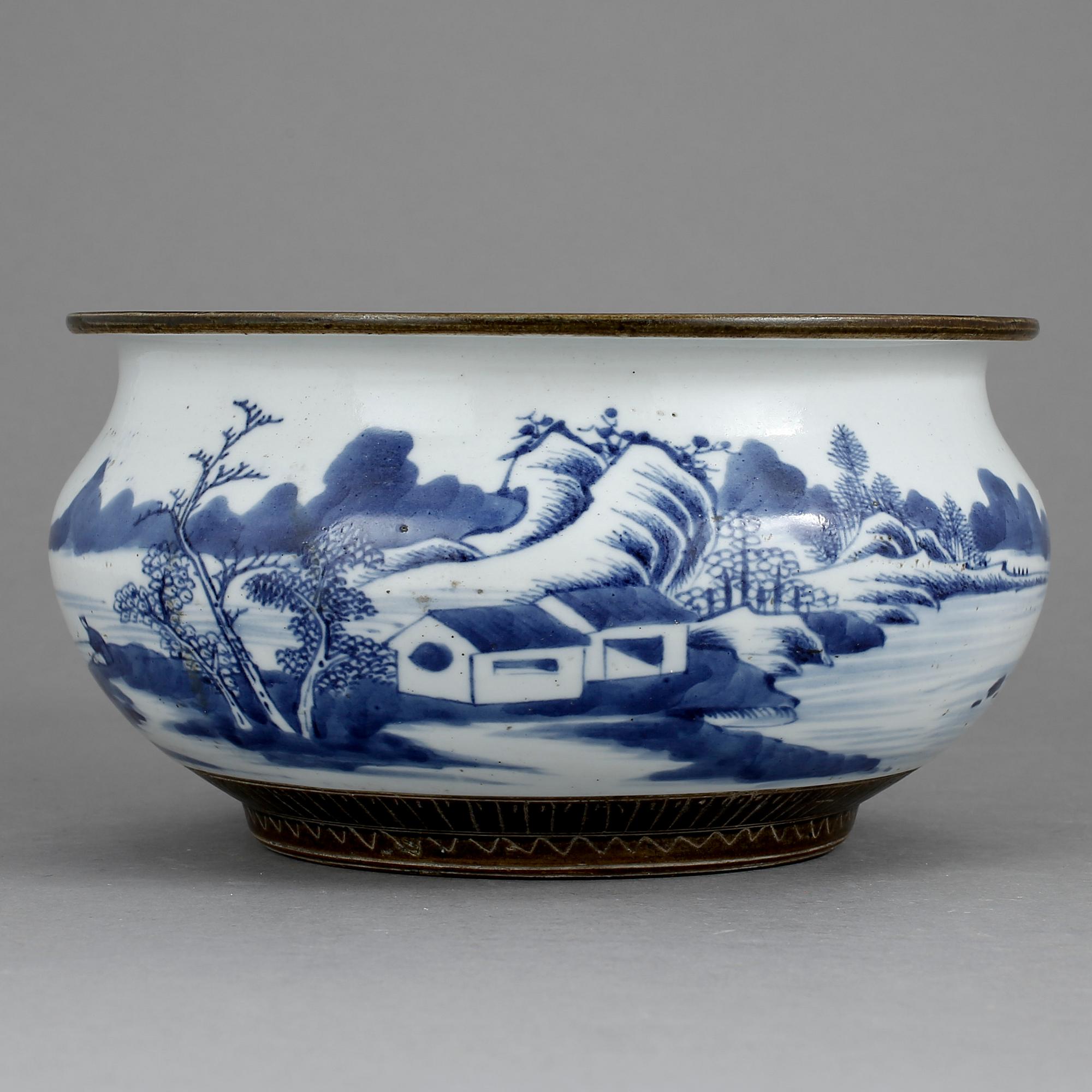 RÖKELSEKAR, porslin Qingdynastin 1800-tal.