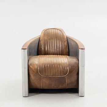 Timothy Oulton, armchair, "Tomcat", Artwood, 21st century.