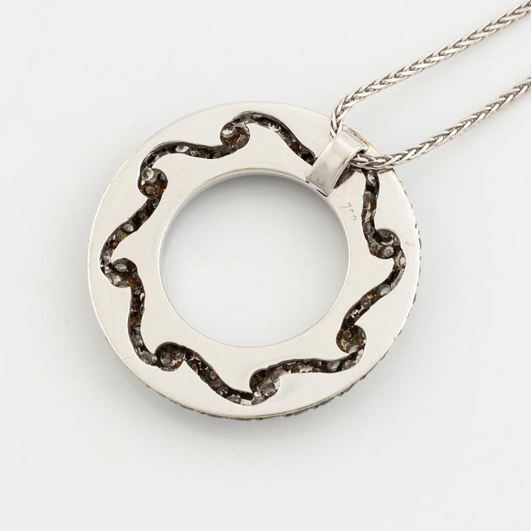 Pendant, white gold, five rows of brilliant-cut diamonds.