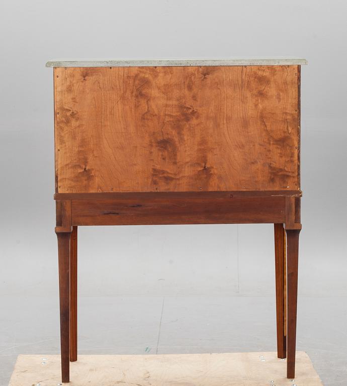 SEKRETÄR, gustaviansk stil, 1900-talets andra hälft.