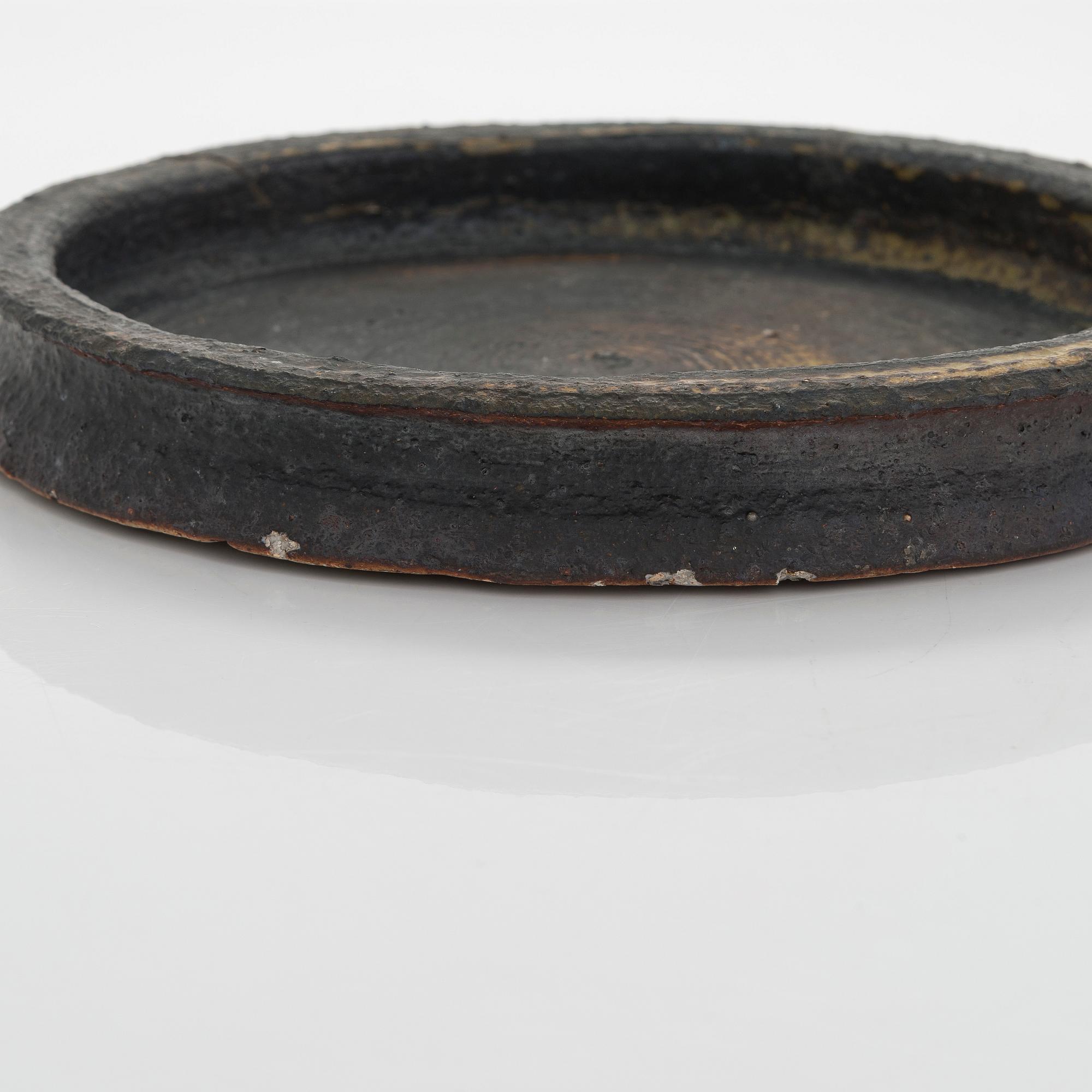 Raija Tuumi, fat, chamotterat stengods, signerad ARABIA RT.