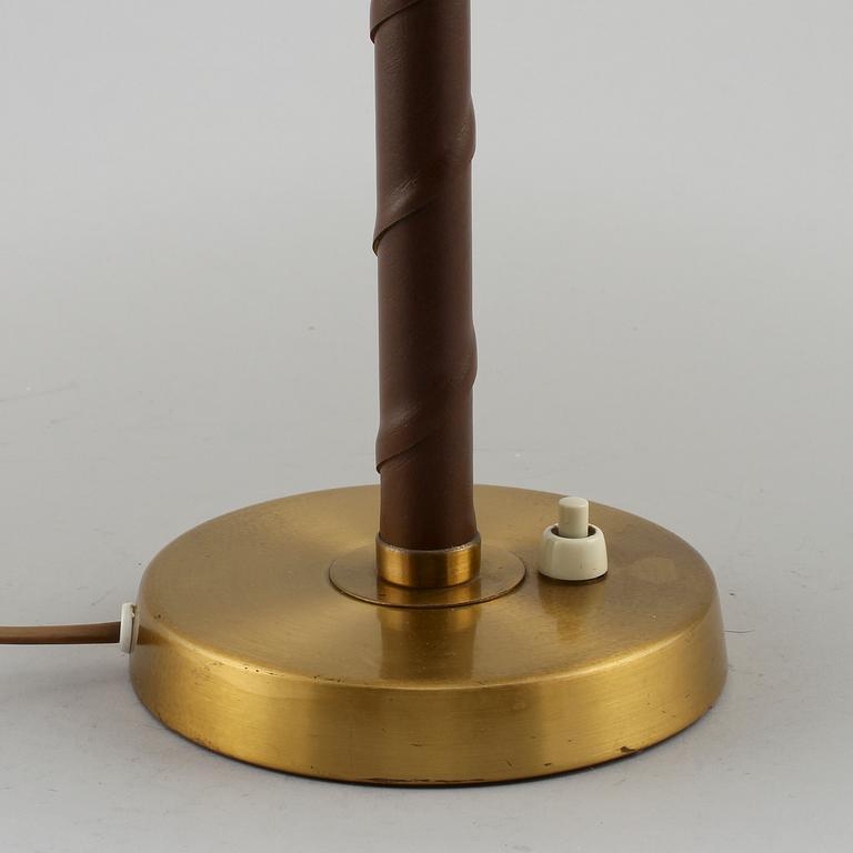 BORDSLAMPA, 1900-talets andra hälft.