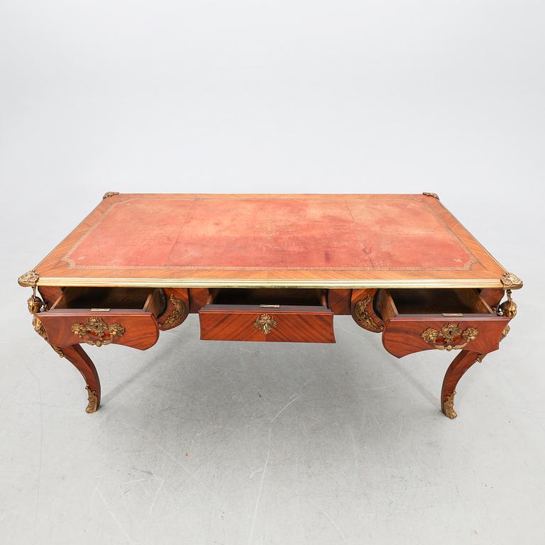 Skrivbord, Louis XV-stil 1900-talets första hälft.