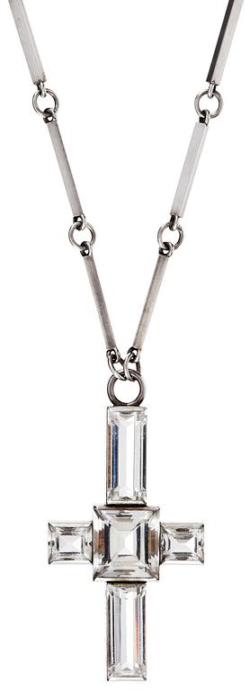 Wiwen Nilsson, A Wiwen Nilson sterling and rock crystal pendant and chain, Lund 1940.