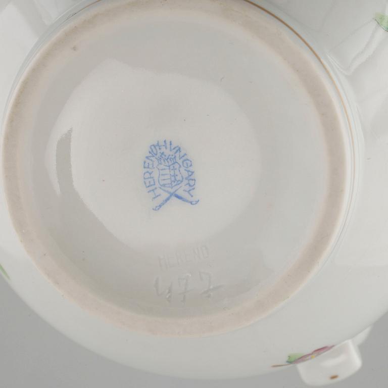 29 Herend porcelain items from the second half of the 20th century.