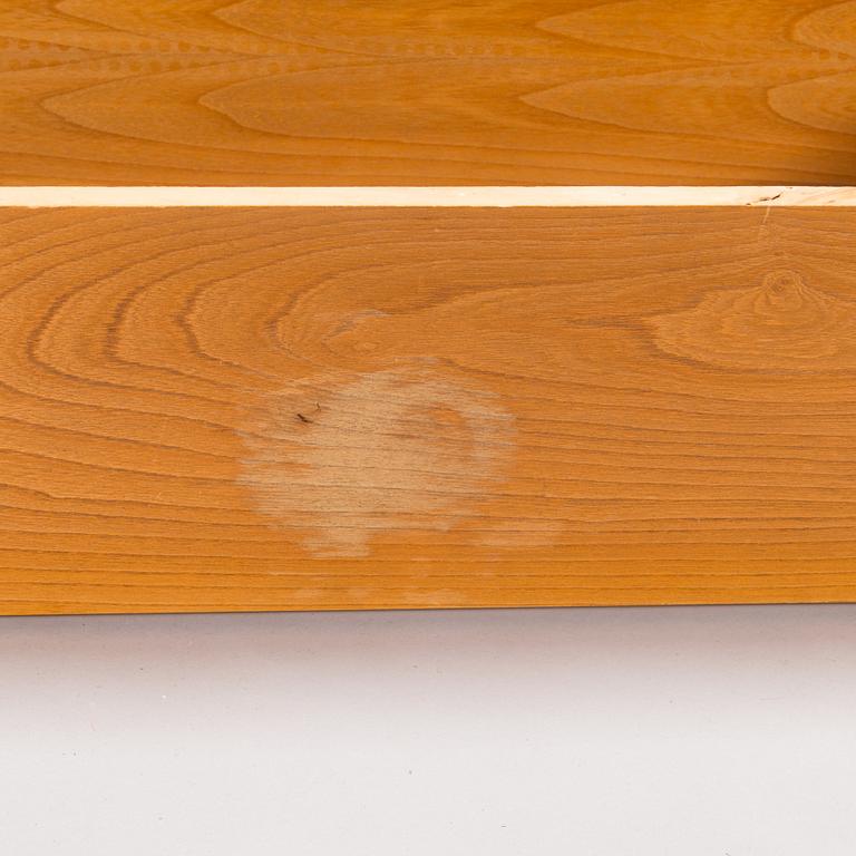 Seinähyllyjä, 2 kpl, 1900-luvun puoliväli.