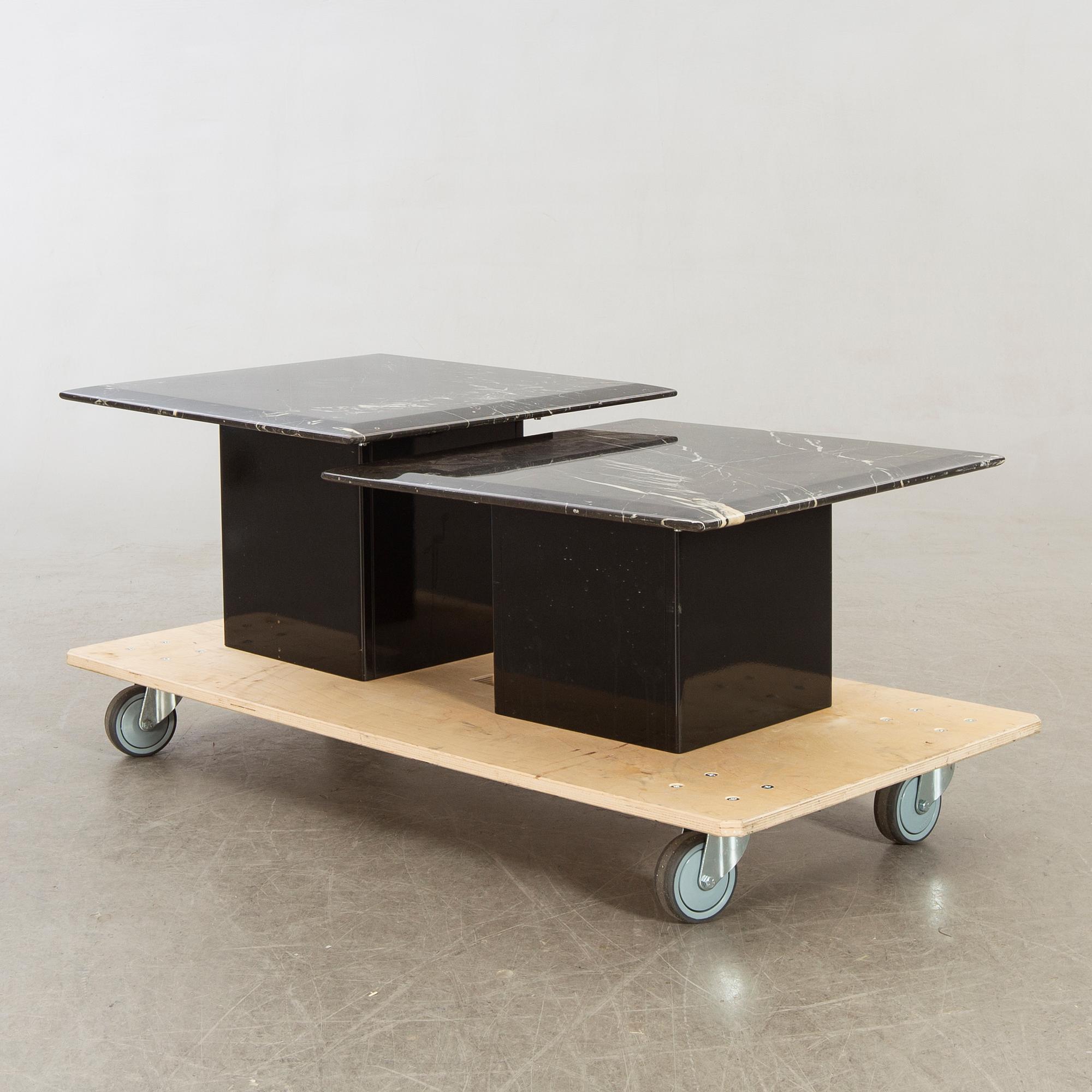 Satsbord, 2 delar, marmor, 1990-tal.