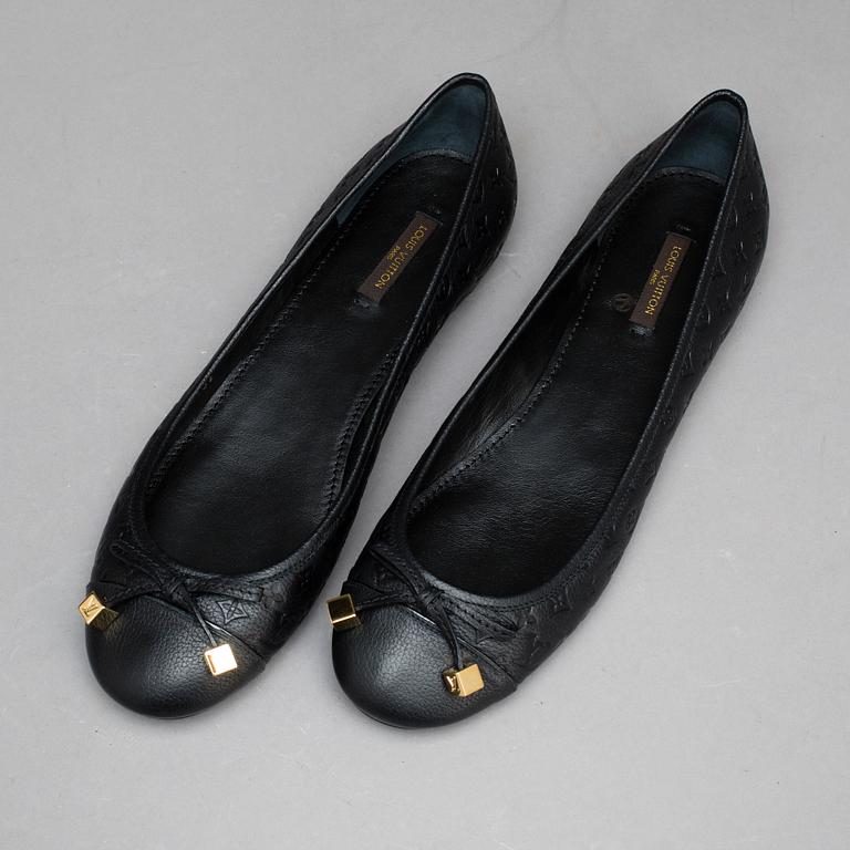 A pair of "Debbie Flat", Louis Vuitton shoes.