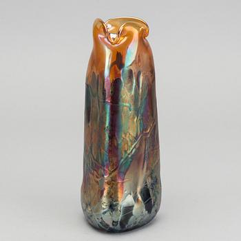 JOHN NORTHWOOD, an Art Nouveau glass vase around 1900.