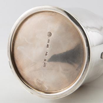 Bertil Berggren Askenström, kanna, silver, Stockholm, 1977.