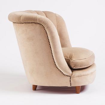 A large Swedish Modern easy chair, 1930-40s.