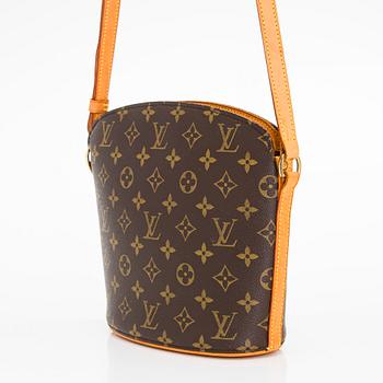 Louis Vuitton, a 'Monogram Canvas Drouot' Bag.