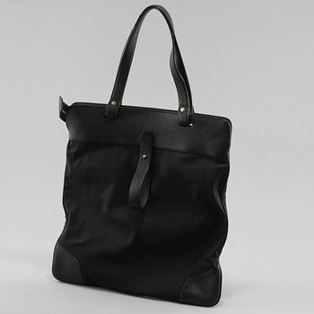 VÄSKA, Burberry, 2011.