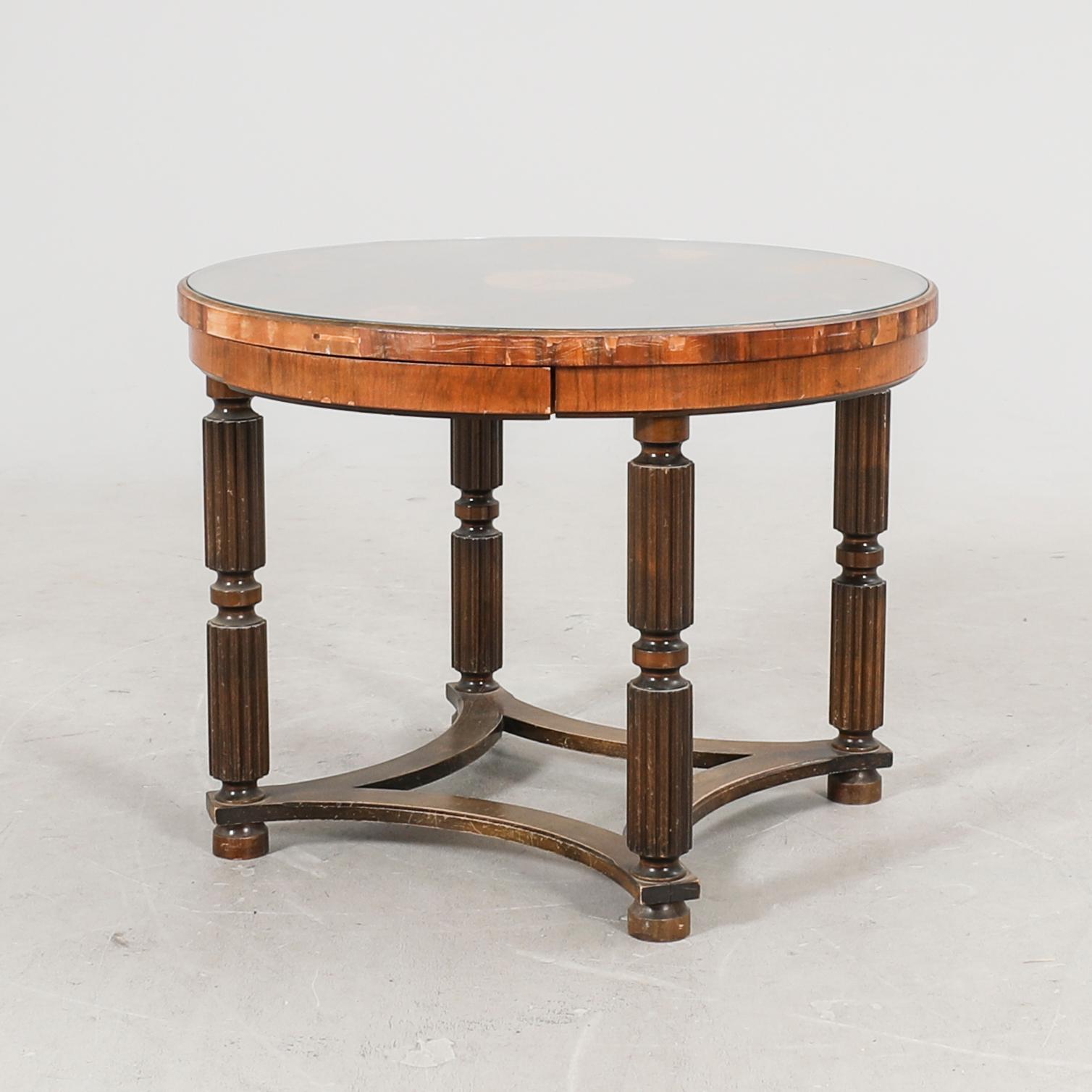 A 1940s coffee table.