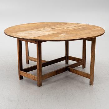 Drop-leaf table, first part f of the 19th century.