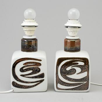 CARL-HARRY STÅLHANE, bordslampor, ett par, stengods, ”Orient”, Rörstrand, 1970-tal.