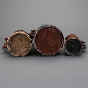 STÅNKOR, 3 stycken, allmoge, 1800-tal.