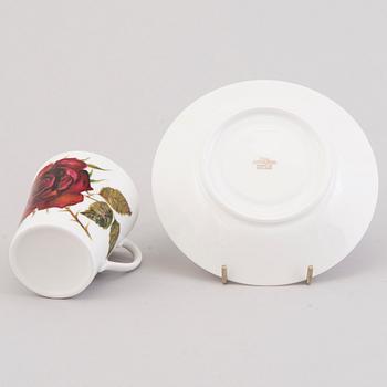 A 22(+1)-piece porcelain coffee set,  "Ruusu" (Rose), Anneli Qveflander & Ulla Procopé. In produktion 1957-1969.
