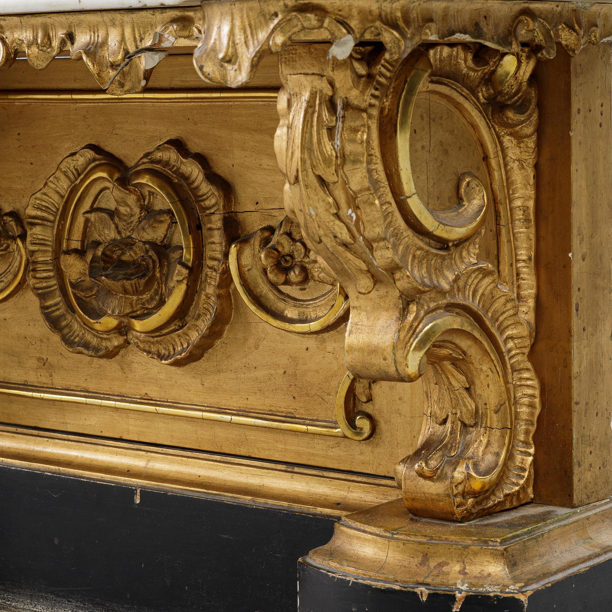 Spegeltrymå, nyrokoko, 1800-tal.