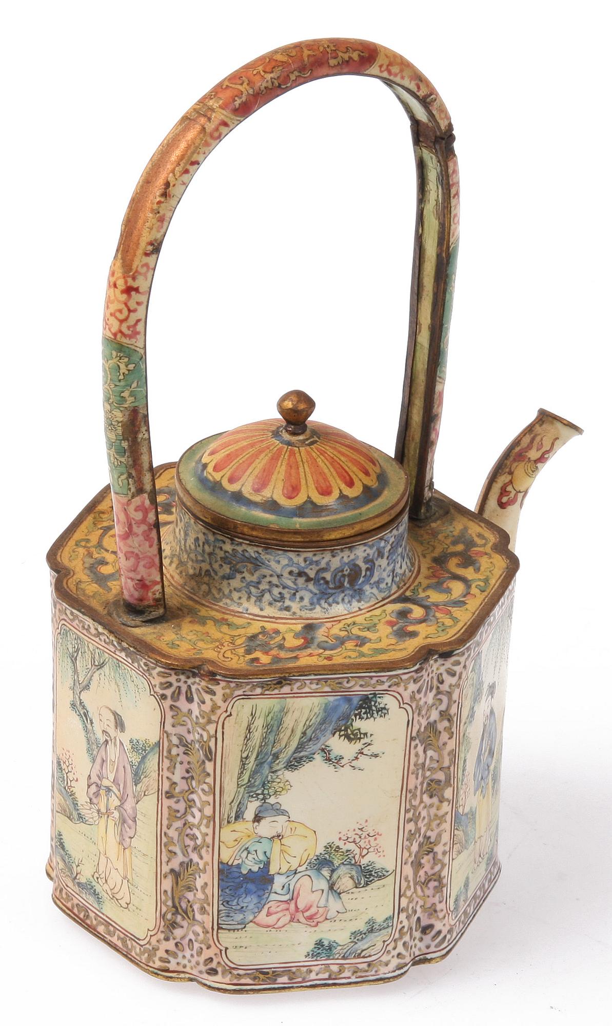 TEKANNA, emalj på metall, Kina, 1800-tal.