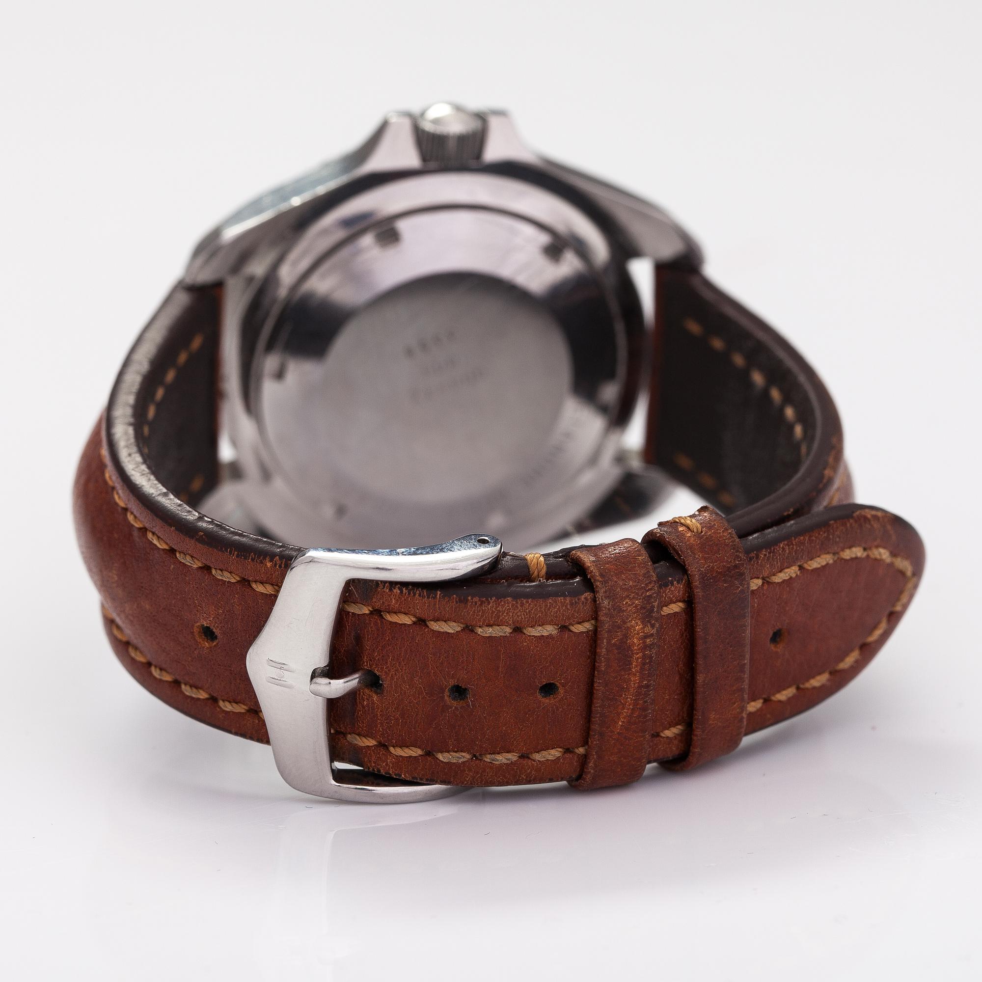 HEUER, Monnin 844, 200 m, wristwatch, 42 mm.