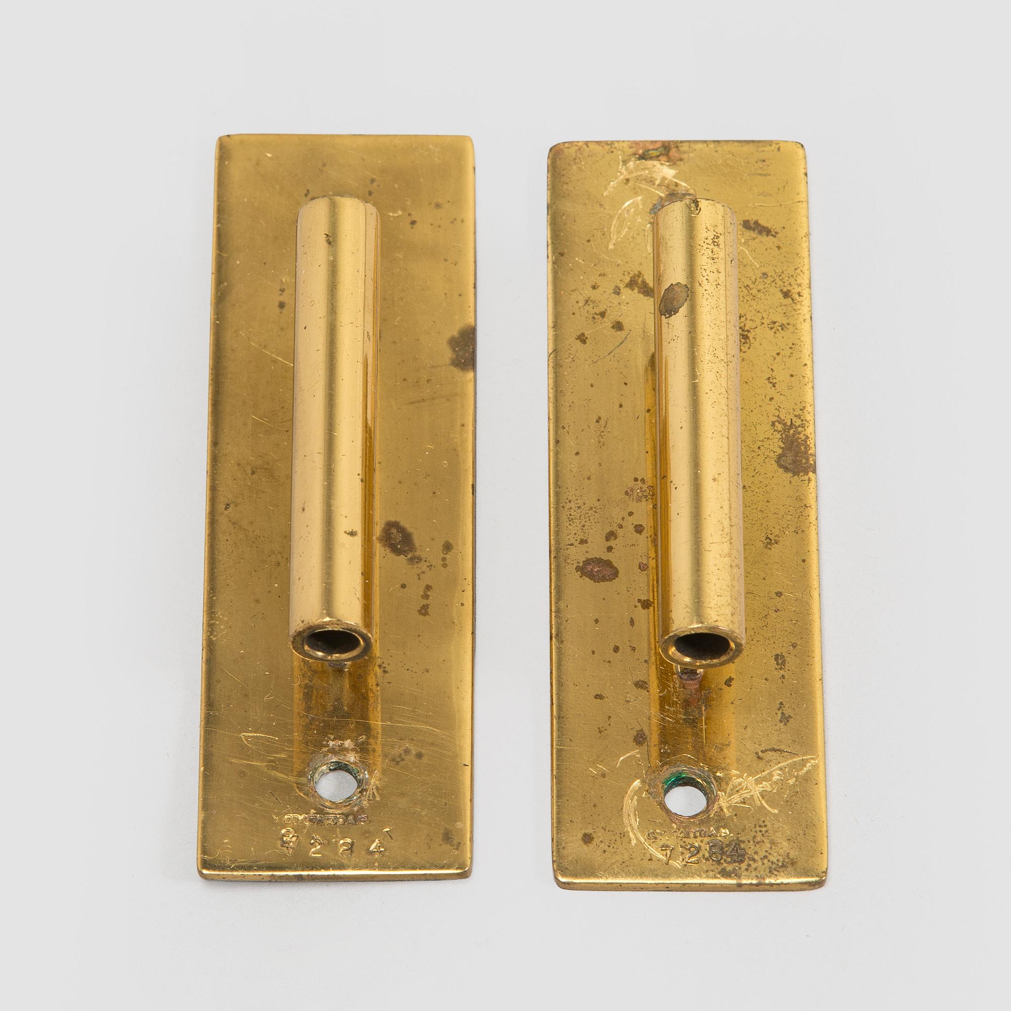 Paavo Tynell, a pair of '7284' wall lights for Taito, 1930s/1940s.