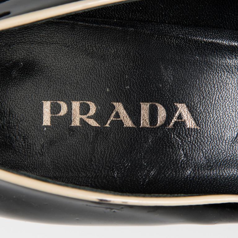 KENGÄT, Prada.