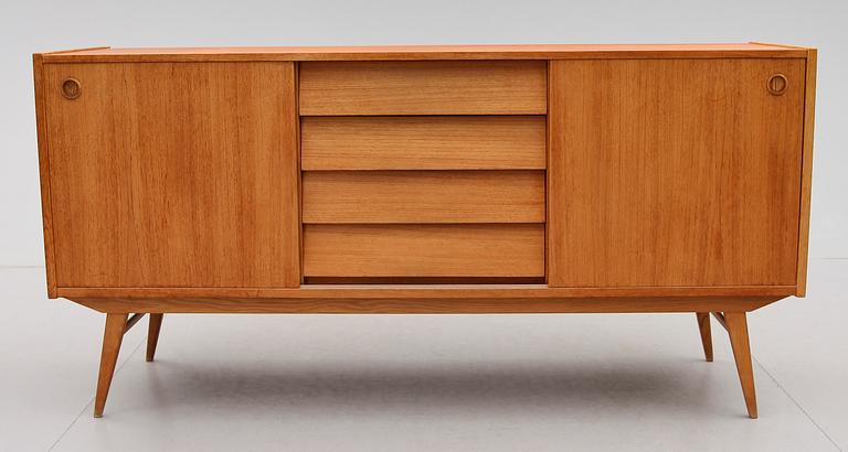 SIDEBOARD, 1900-talets andra hälft.