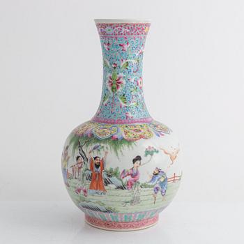 A Chinese famille rose vase, 20th century.