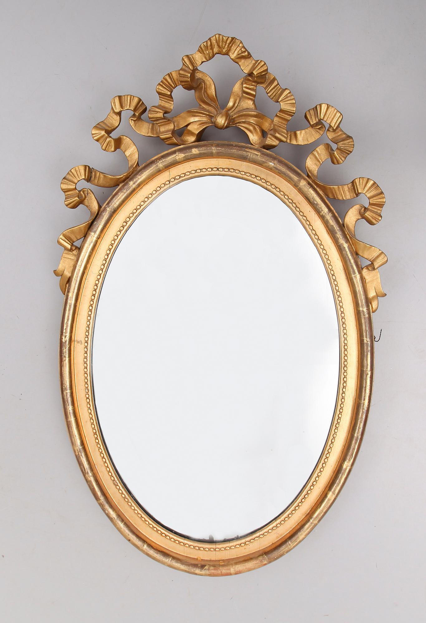 SPEGEL, gustaviansk stil, omkring år 1900.