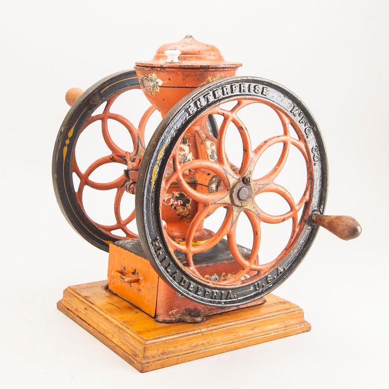 Coffee grinder, Enterprise Manufacturing Co. of Philadelphia, USA, around the turn of the century 1900.