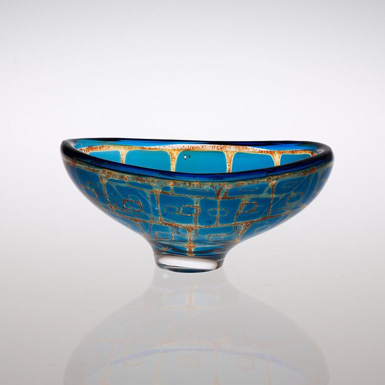 Sven Palmqvist, A Sven Palmqvist 'Ravenna' glass bowl, Orrefors 1971.