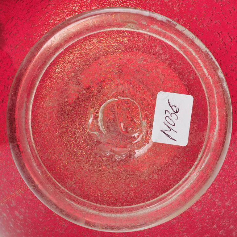 Flavio Poli, an 'a Bollicine' glass vase, Seguso Vetri D'Arte, Murano, Italy 1940-50's.