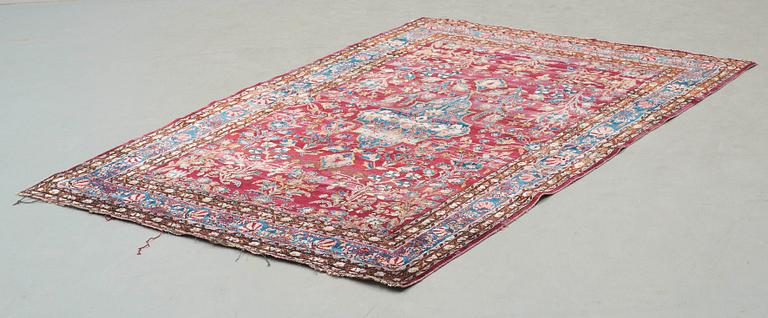 SEMIANTIK SILKE KESHAN. 198 x 133 cm.