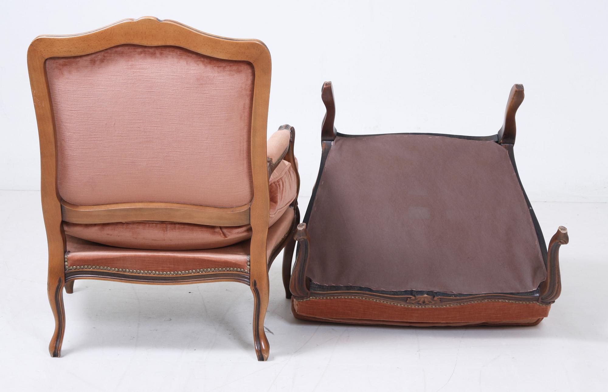 FÅTÖLJER, ett par, rokokostil, 1900-talets andra hälft.