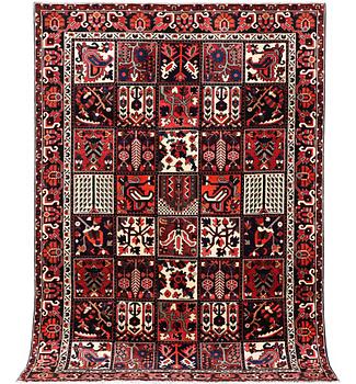 A Bakhtiari carpet, c. 308 x 205 cm.