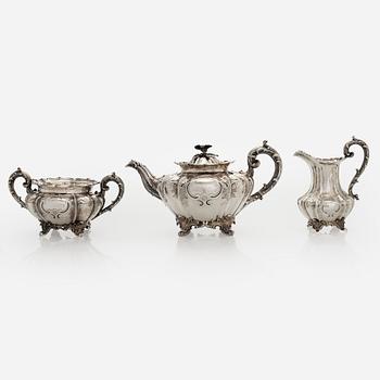Edward, Edward junior, John & William Barnard, a 3-piece sterling silver tea service, London 1837.
