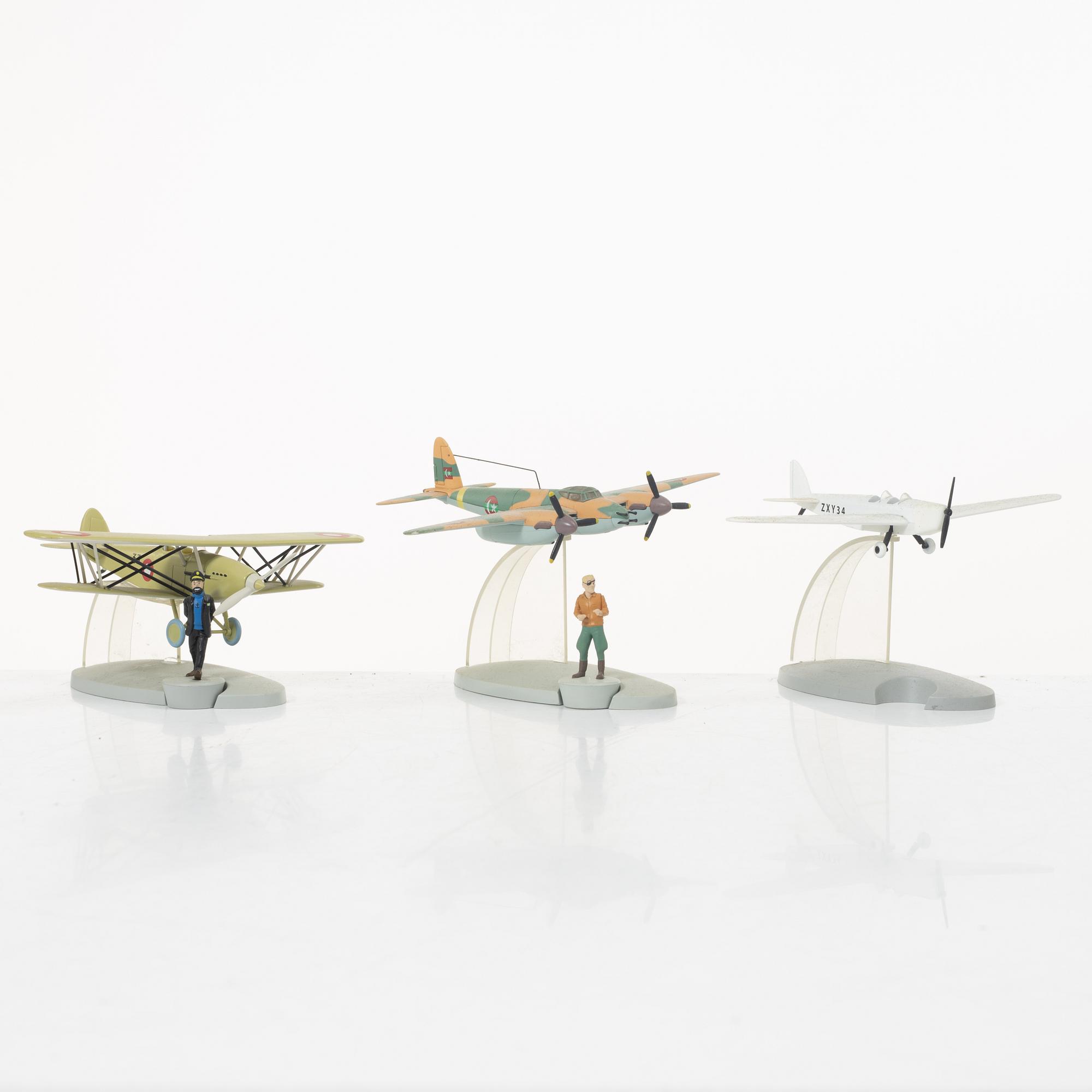 Tintin, collectible figures, 13 pieces, the airplane collection, 2013-2015, Hergé Moulinsart 2013-2015.