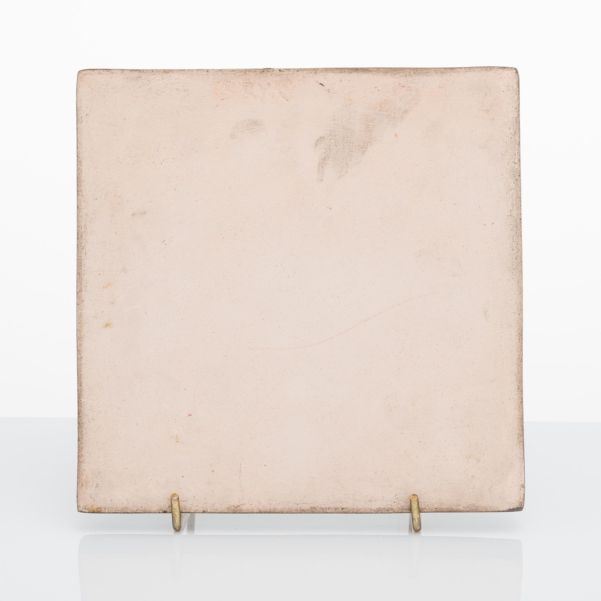 RUT BRYK, reliefi, kivitavaraa, signeerattu BRYK.