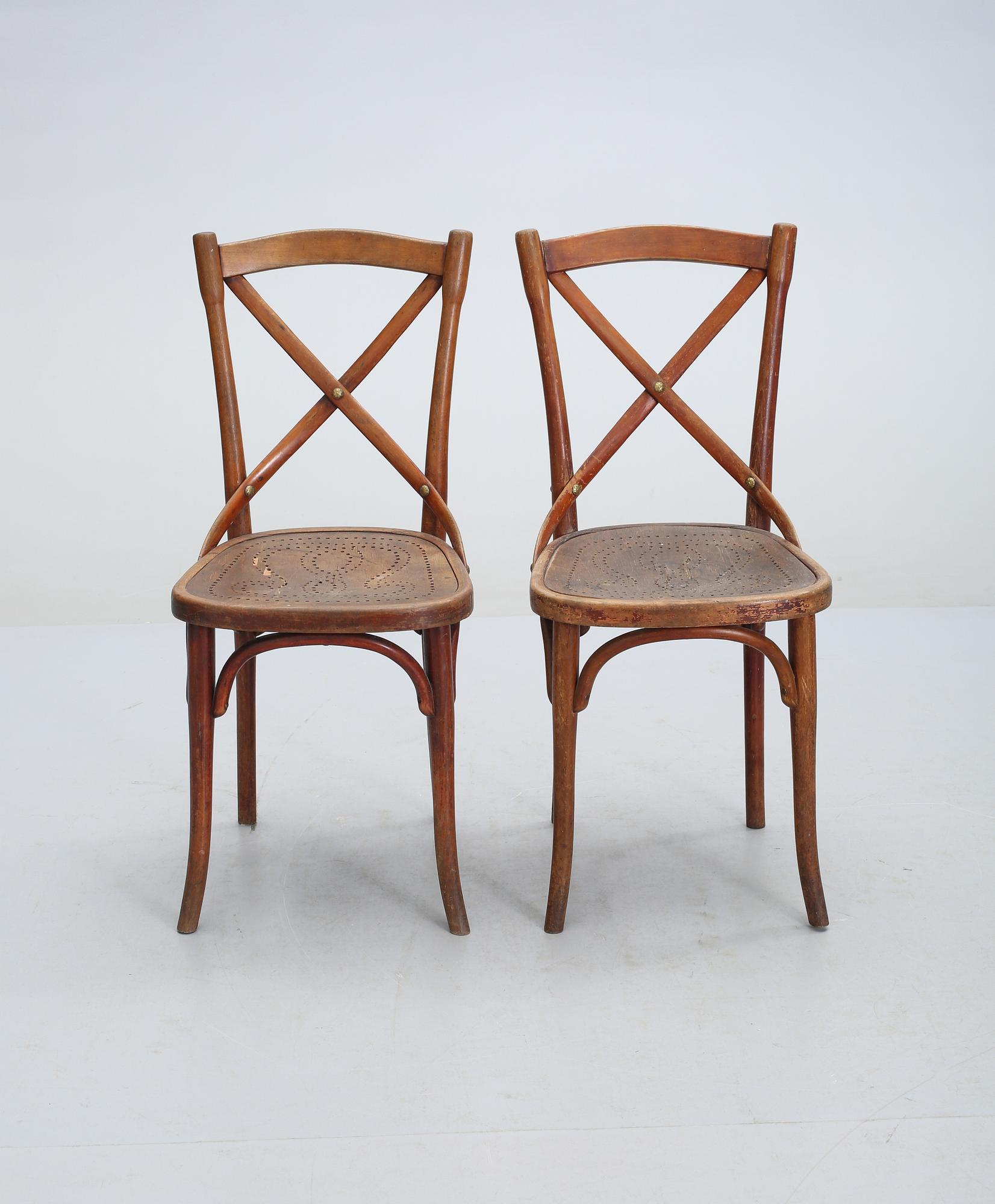 STOLAR, ett par, Thonet, 1888-1922.