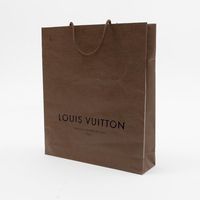 Louis Vuitton, scarf.