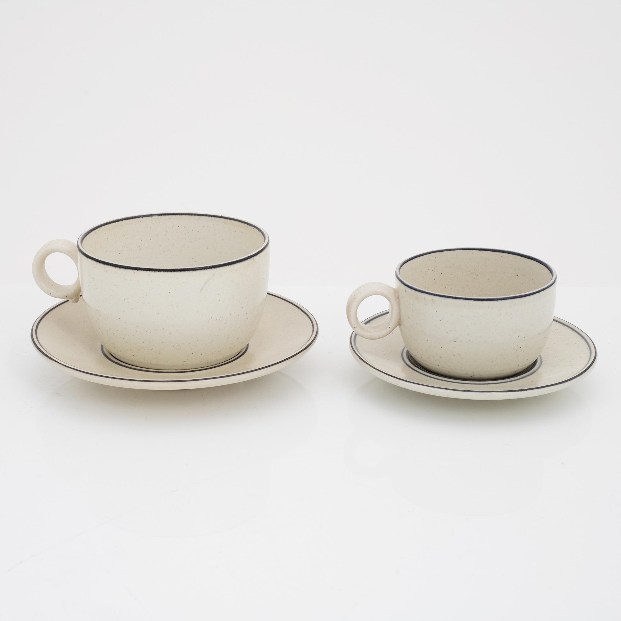 Stig Lindberg, mat- och kaffeservis, 68 delar, stengods, "Birka", Gustavsberg.