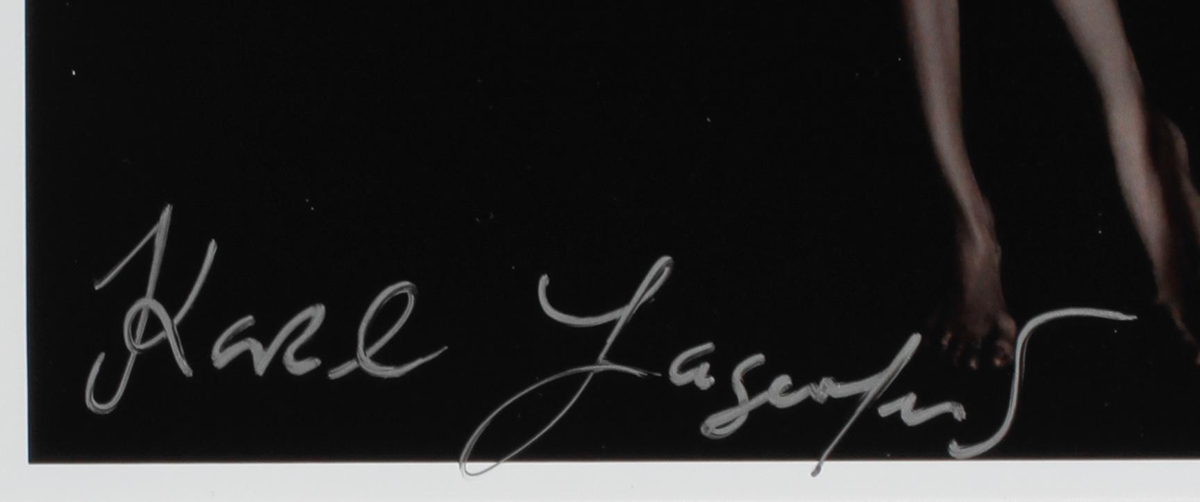 AUTOGRAFBILD, signerad Karl Lagerfeld, 2000-tal.