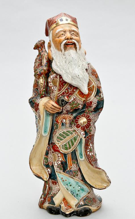 FIGURIN, porslin, Satsuma, Japan. 1900-talets början.