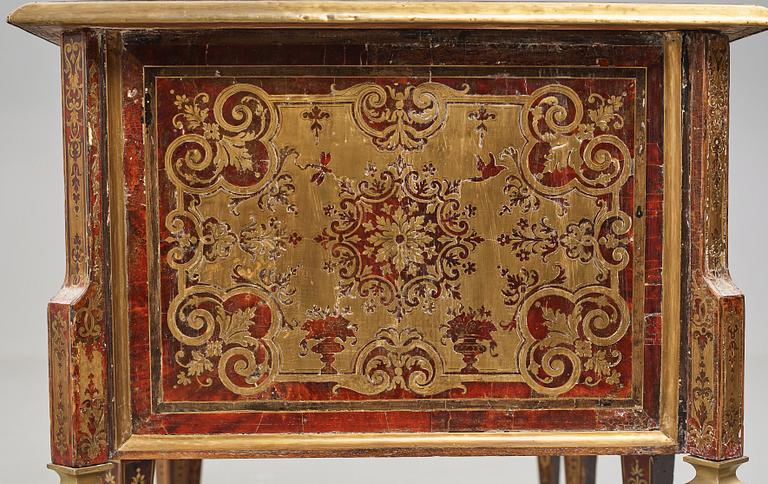 SKRIVBORD, sk Bureau Mazarin, Frankrike omkring år 1700, barock, kretsen av Nicolas Sageot (1666-1731).