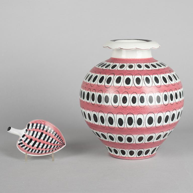 Stig Lindberg, a faience vase and a dish, Gustavsbergs studio 1940-50s.