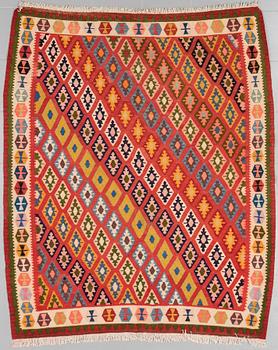 A KILM RUG, 185 x 163 cm.