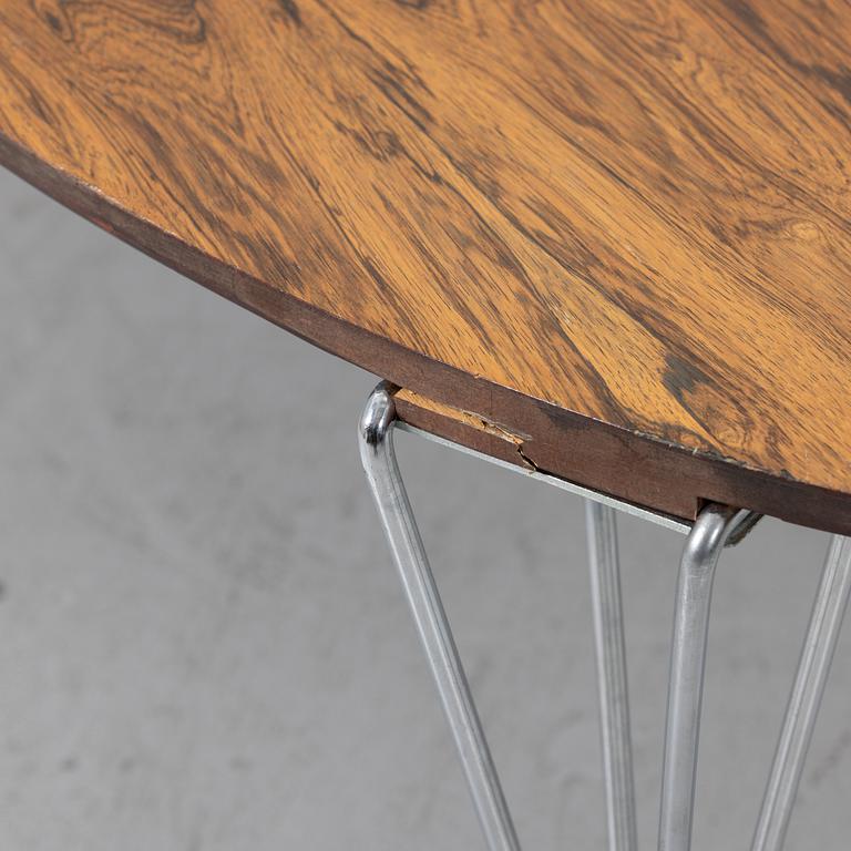 Bruno Mathsson & Piet Hein, table, “Superellipse”, Mathsson International AB, Värnamo.