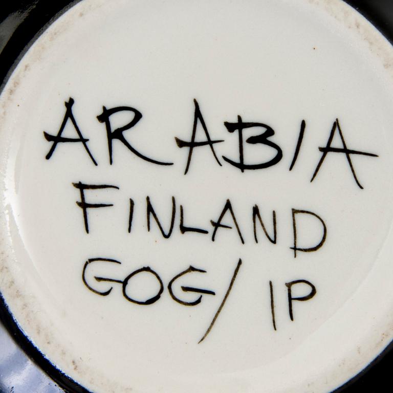 FISKFAT och BURKAR, 2 st, keramik, Gunvor Olin Grönqvist/Irma Paasipuro, signerade GOG/IP Arabia Finland.