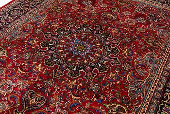 Carpet, Sarouk, approx. 334x246 cm.